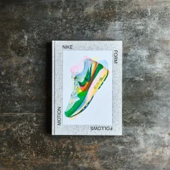 1212 INTERART Livres-Livre - Nike: Form Follows Motion
