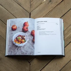 747 FLAMMARION Livres-Livre - Recettes Vegan Wild & The Moon