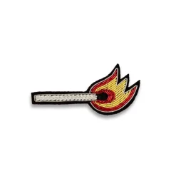 Femme MACON & LESQUOY Pin's|Pin's-Macon & Lesquoy - Broche - Allumette