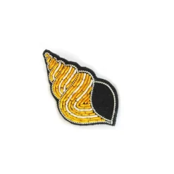 Femme MACON & LESQUOY Pin's|Pin's-Macon & Lesquoy - Broche - Bulot