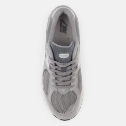 Homme New Balance L'esprit Merci|Baskets-- M2002RST - Gris