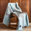 1492 MANTAS EZCARAY Plaids & Couvertures-Plaid Cuadros - Bleu Ciel