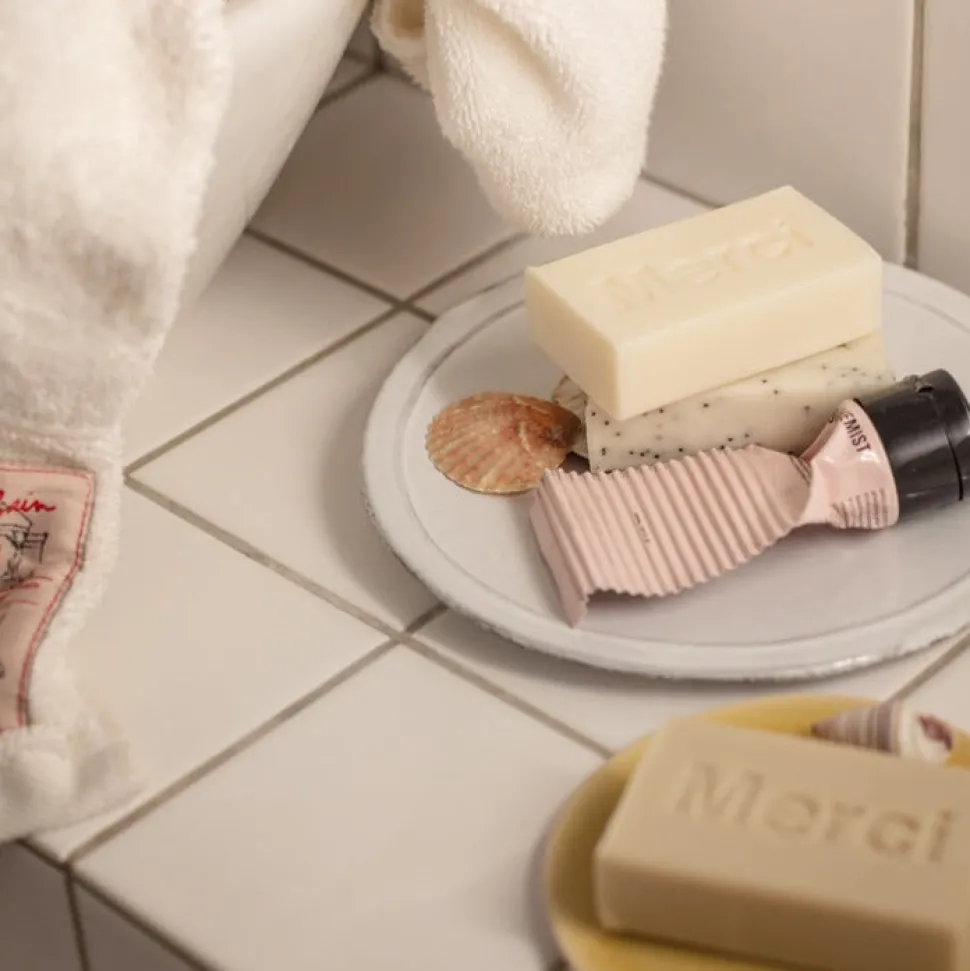 2012 LES SAVONNIERS Savons|Soins Du Corps-Savon Merci n°02 - Figue