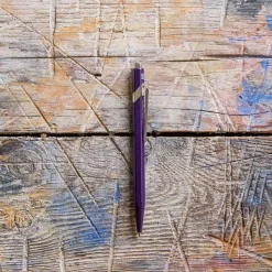 252 CARAN D ACHE Écriture|Accessoirisez Votre Intérieur-Stylo bille - Nespresso Violet - Caran d'Ache