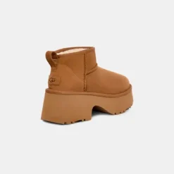 Femme UGG Bottes-- Bottes Classic Ultra Mini Height - Chestnut